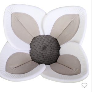 Blooming Bath Lotus for baby bath